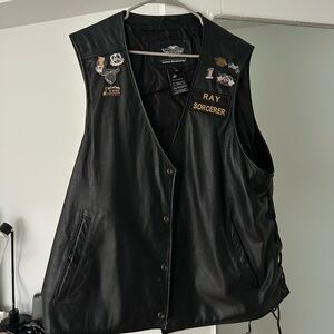 Harley-Davidson Black Leather Vest with Pins